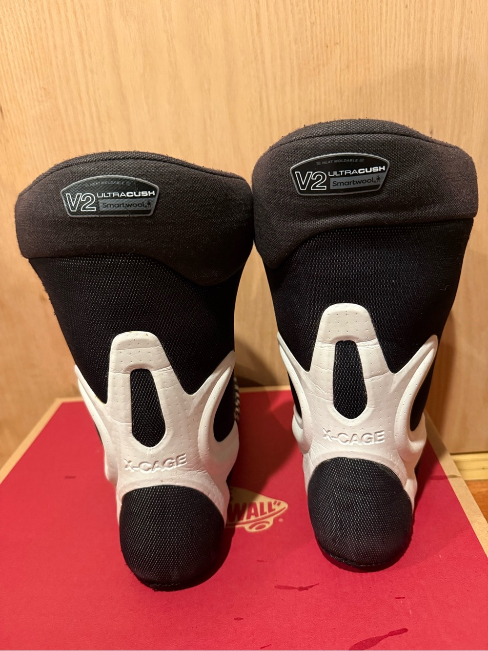 Vans Invada Pro Snowboard Boot - Picture 9 of 10